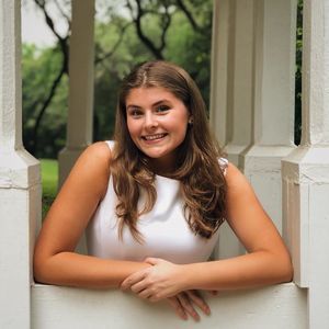 Meet your Posher, Emma